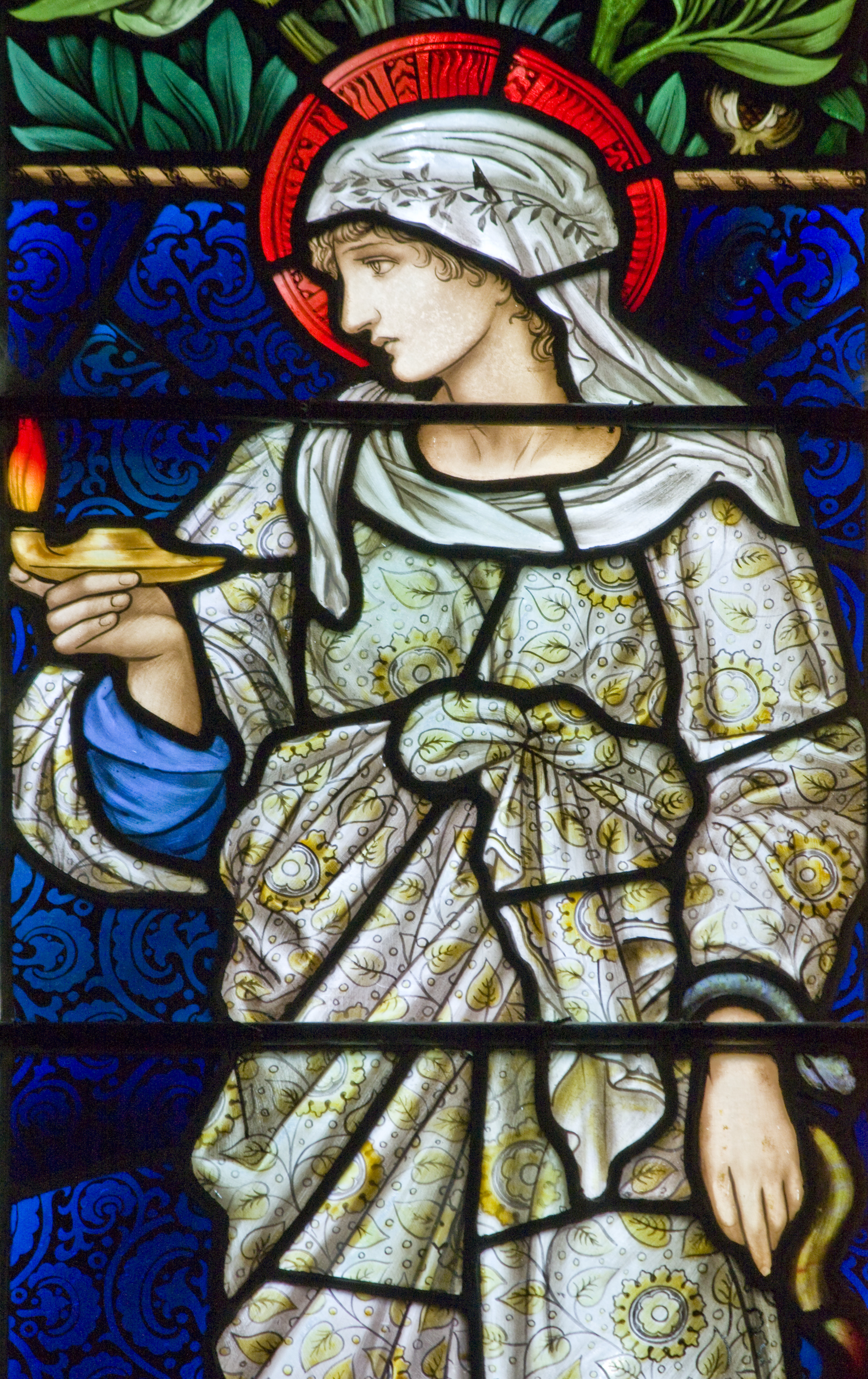 La vertu de foi tenant la lampe de l’Esprit – Par Burne Jones, Parroisse de Buscot, Angleterre.
