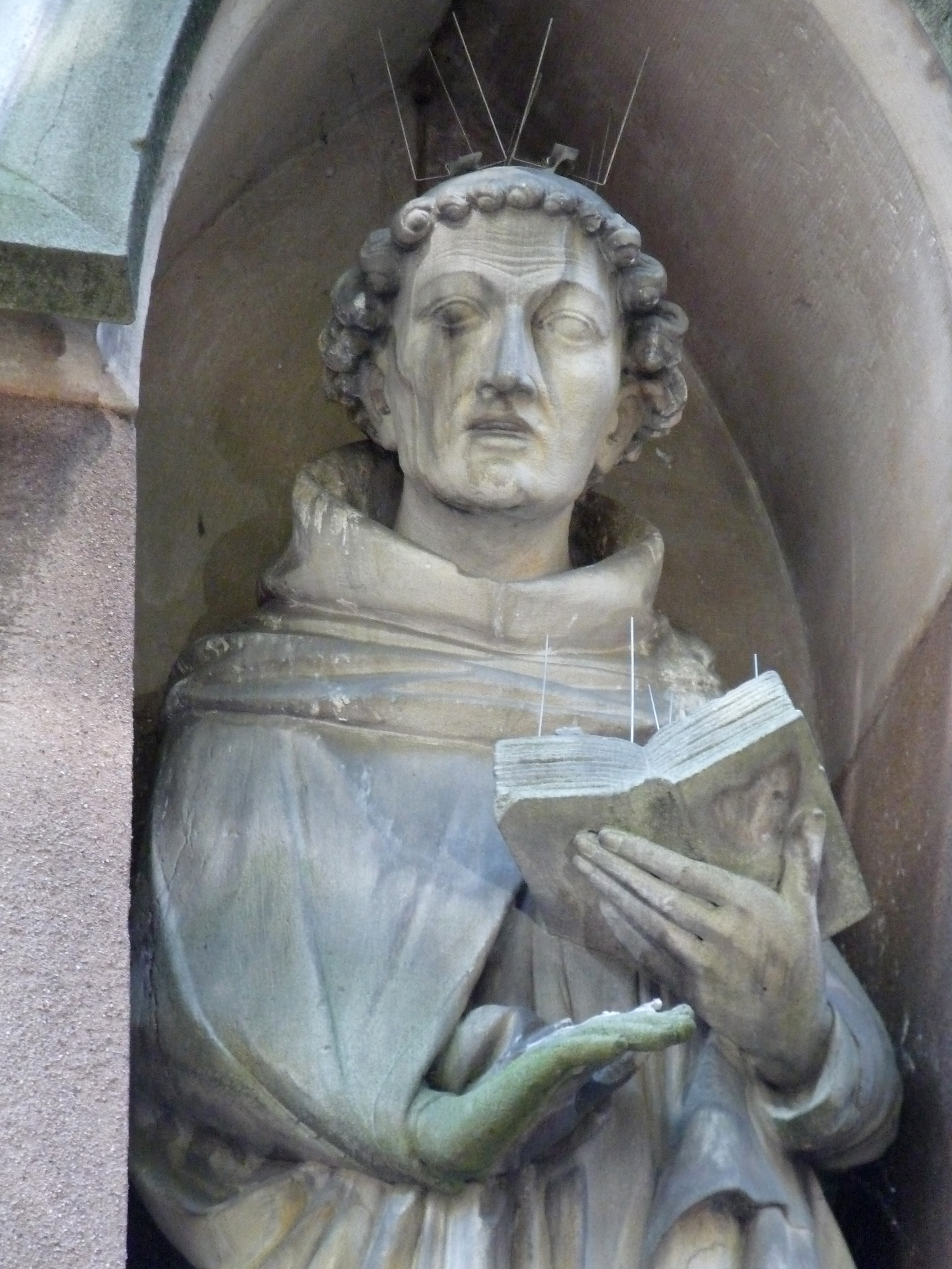 Statue de Jean Tauler, Église Saint-Pierre-le-Jeune protestante de Strasbourg